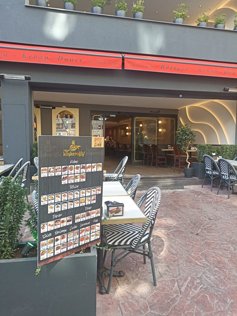 Le restaurant Köşkeroğlu Karaköy (Ömer Köşkeroğlu) à Istanbul